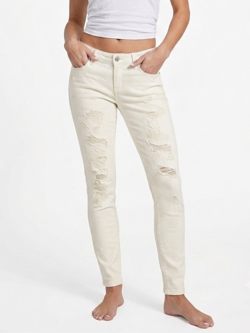 GUESS | DISTRESSED OFF WHITE LOW RISE DENIM
